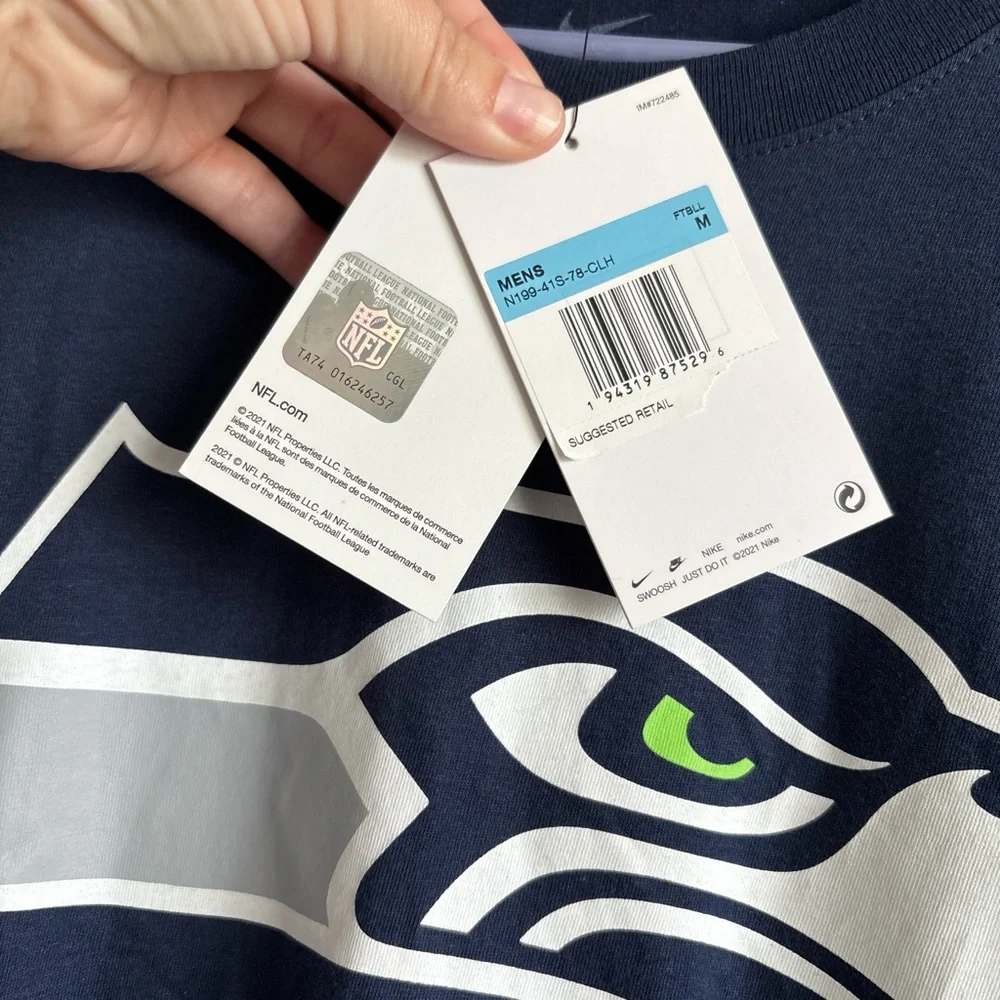 NFL Nike Men's Navy Blue Seahawks Logo Tee - Picture 3 of 5